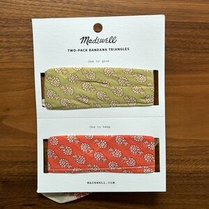 New with tags! Madewell set of 2 triangle bandanas